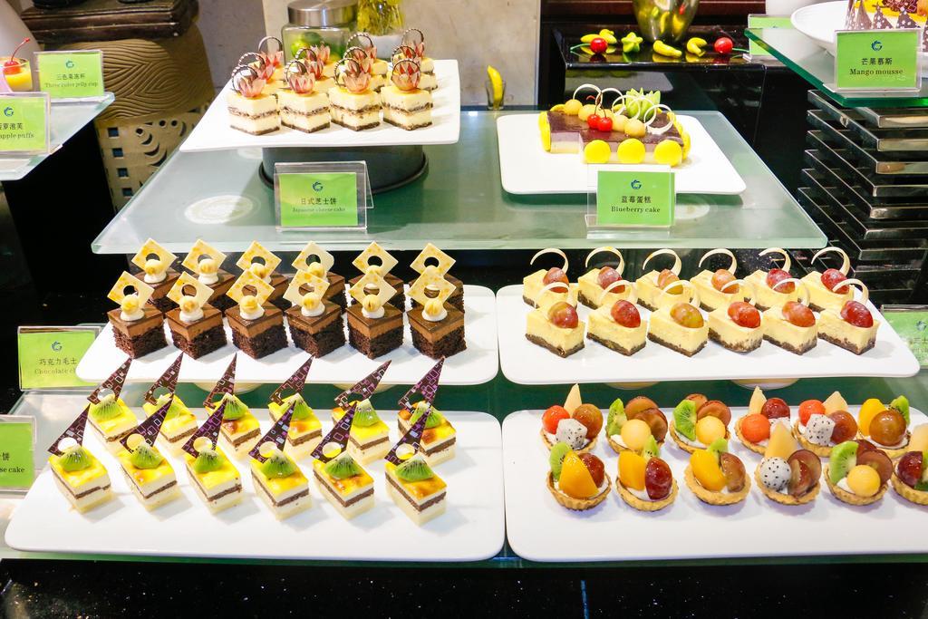 The Royal Marina Plaza Hotel Guangzhou Bagian luar foto