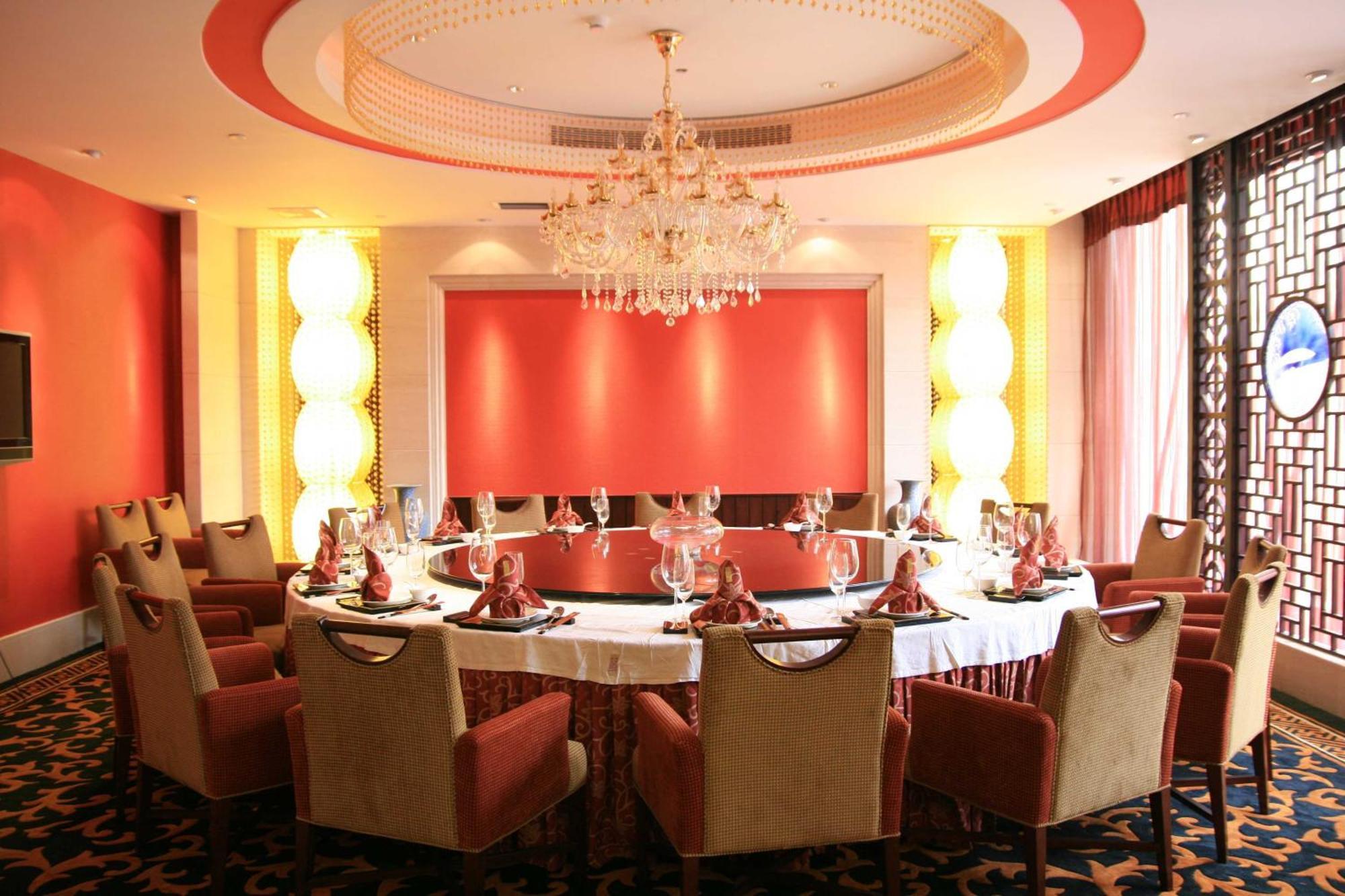 The Royal Marina Plaza Hotel Guangzhou Bagian luar foto