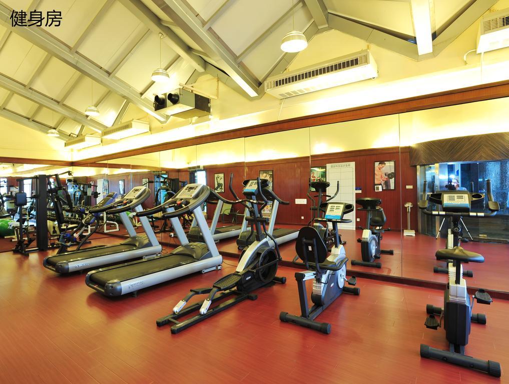 The Royal Marina Plaza Hotel Guangzhou Bagian luar foto