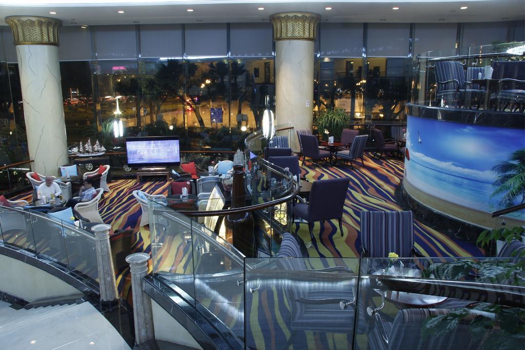 The Royal Marina Plaza Hotel Guangzhou Bagian luar foto