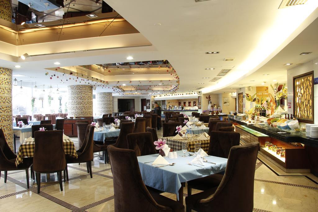 The Royal Marina Plaza Hotel Guangzhou Bagian luar foto