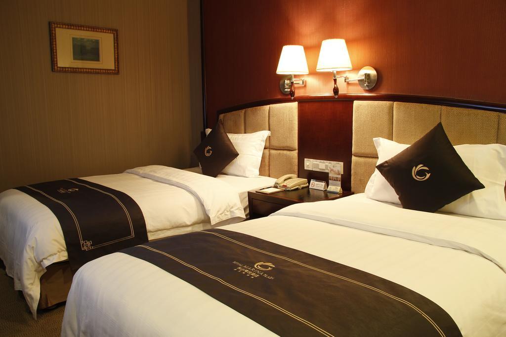 The Royal Marina Plaza Hotel Guangzhou Bagian luar foto